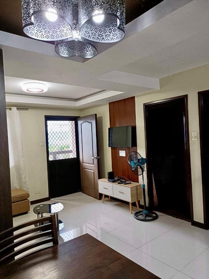 Davao 2Br One Oasis Beside Sm Mall-Wifi מראה חיצוני תמונה